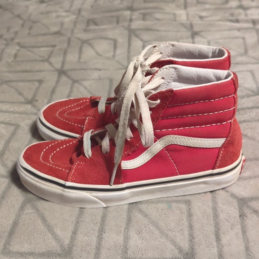 Vans Sk8-Hi sneakers in red suede canvas and suede with white accents